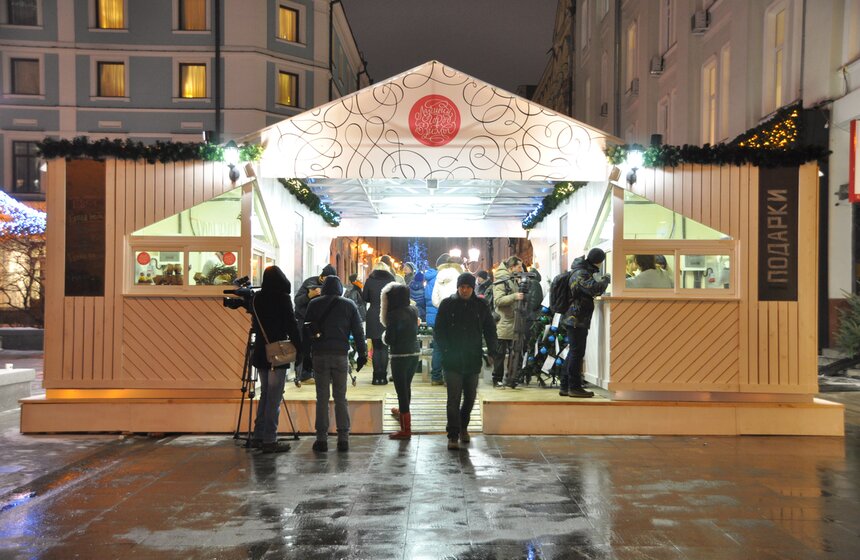 В Столешниковом переулке открылось "Теплое место" 1 фото