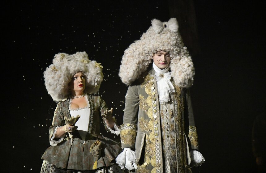 В театре "Модерн" состоялась премьера спектакля "Петр Перый" 3 фото