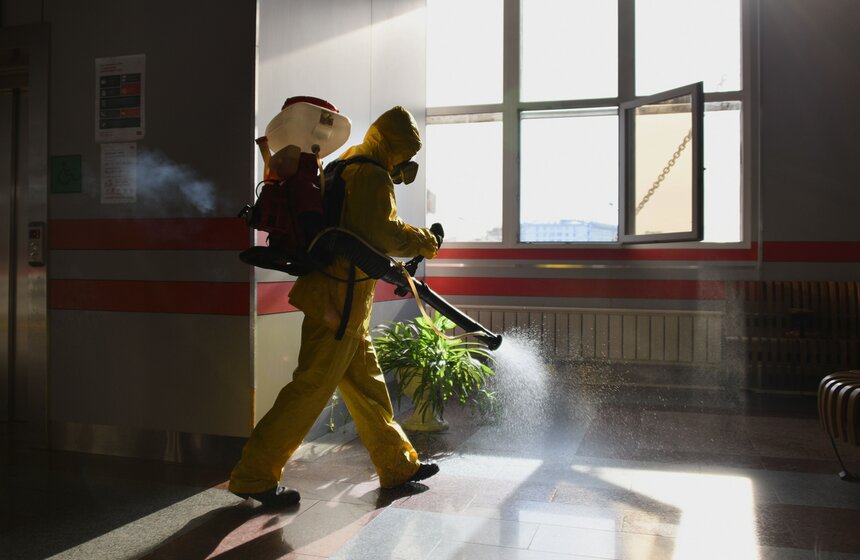 В столице провели дезинфекцию Савеловского вокзала 22 фото