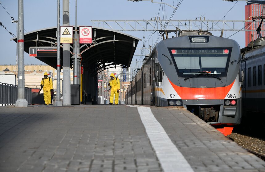 В столице провели дезинфекцию Савеловского вокзала 14 фото