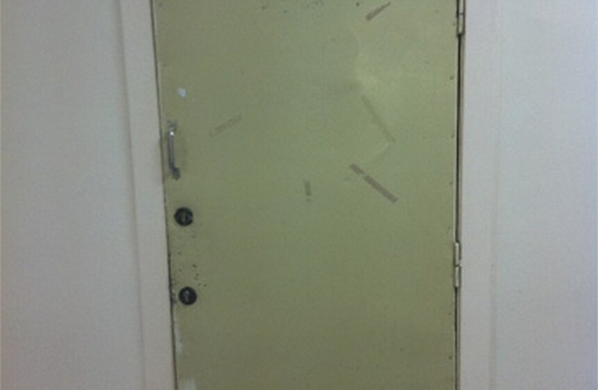 Неудачный ремонт школы №3 на улице Новочеремушкинская 3 фото