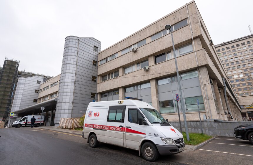 Собянин осмотрел строящийся скоропомощной комплекс НИИ Склифосовского 1 фото