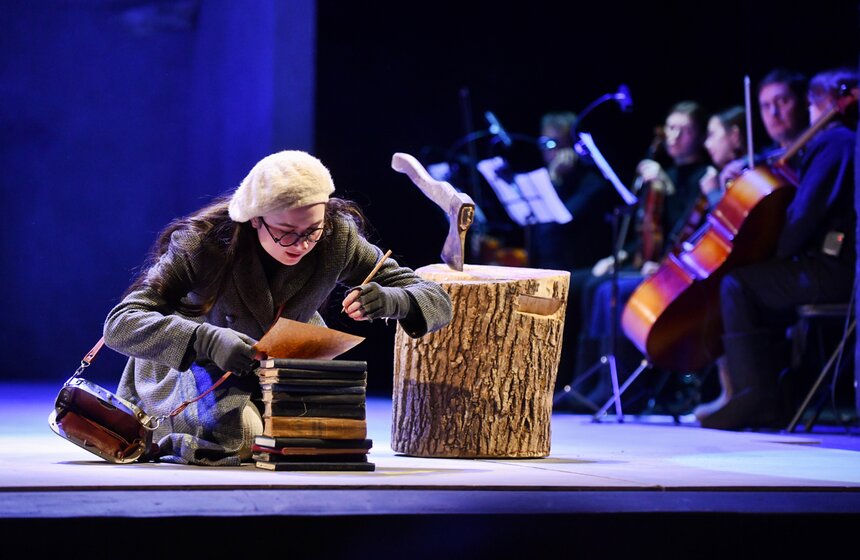 На сцене МТЮЗа выступил Татарский драматический театр 9 фото