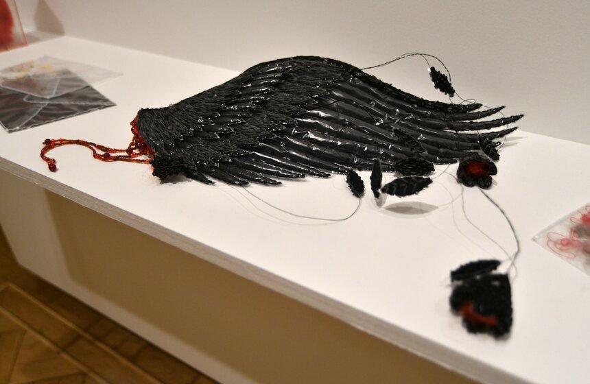 Музей имени Алексея Щусева представил выставку "Пятая волна" 6 фото