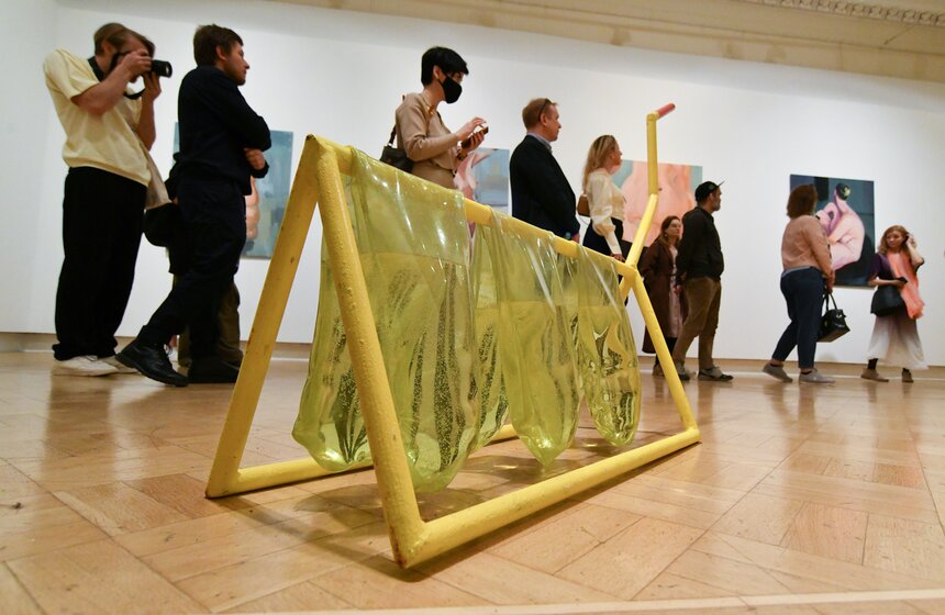 Музей имени Алексея Щусева представил выставку "Пятая волна" 5 фото