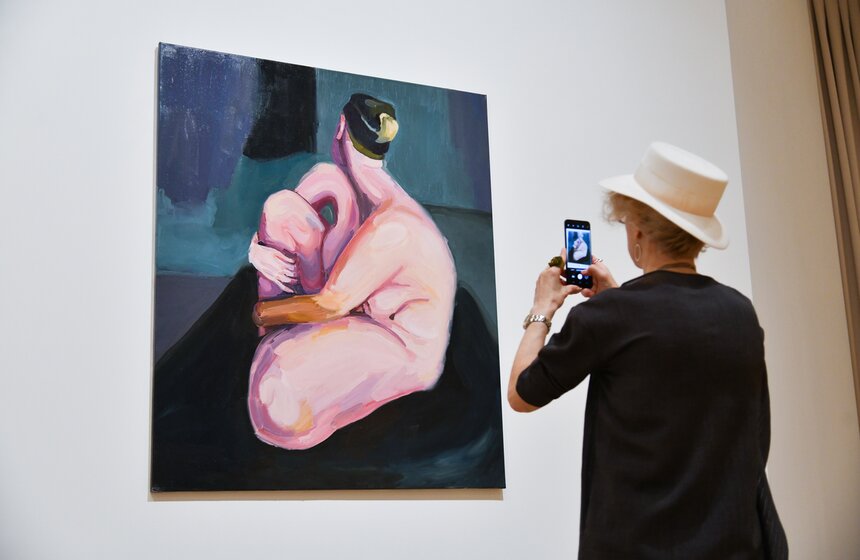 Музей имени Алексея Щусева представил выставку "Пятая волна" 18 фото