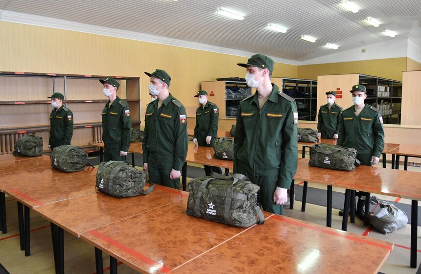 Из Москвы отправили первых призывников для прохождения военной службы 22 фото