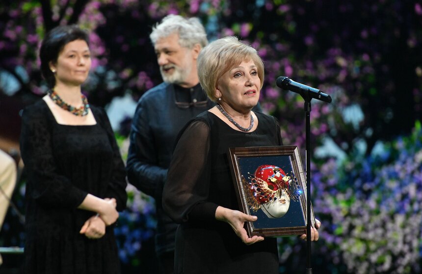 Директор Театра кукол Республики Карелия Татьяна Васильева, получившая награду в номинации "Лучший кукольный спектакль" за работу "О рыбаке и рыбке"