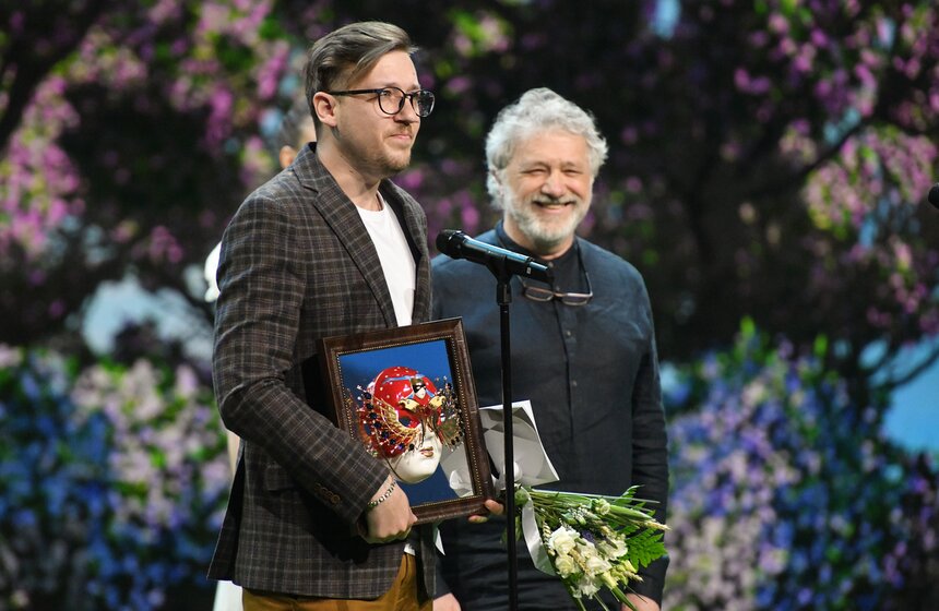 Режиссер Алексей Шульгач, ставший лауреатом премии в номинации "Лучший режиссер кукольного спектакля" за работу "Крот, который мечтал увидеть солнце" (Театральная корпорация "Кот Вильям", Санкт-Петербург)