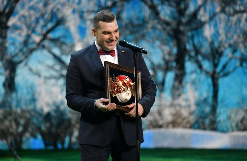 Директор театра музыки, драмы и комедии города Новоуральска Андрей Костюшкин, получивший Специальную премию жюри Музыкального театра "За нестандартность репертуарного мышления"