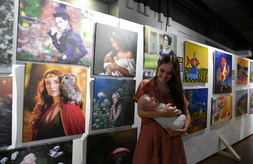 В ArtNovi Space открылась выставка современного искусства Arts&Fashion Week 2021 5 фото