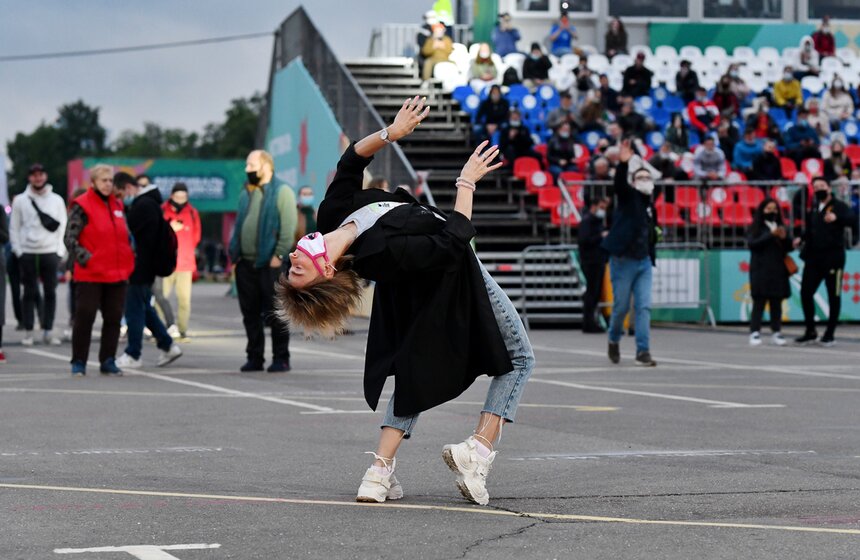 Фан-зону для просмотра матчей Евро открыли в московских "Лужниках" 8 фото