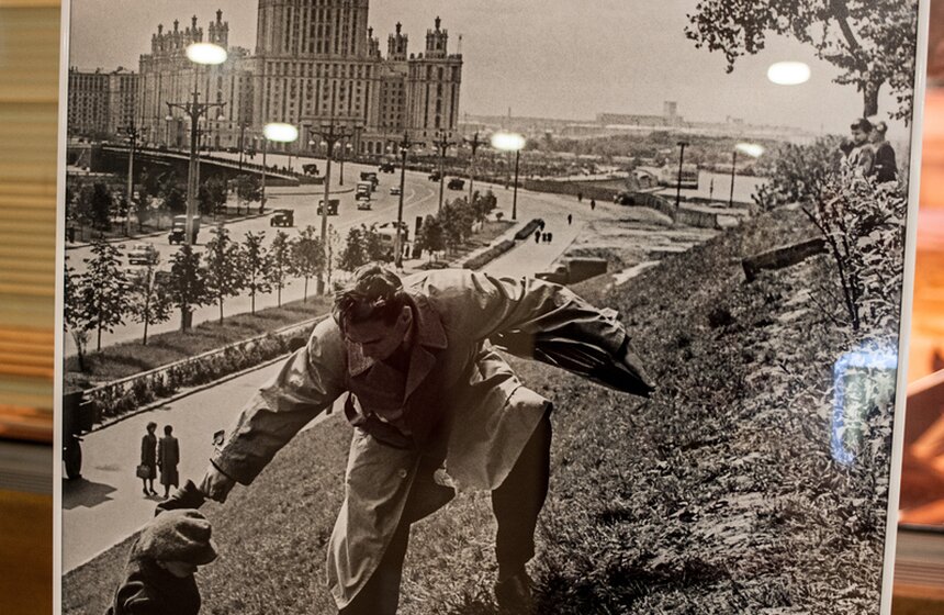 В столице открылась фотовыставка "Архитектура московских окраин" 13 фото