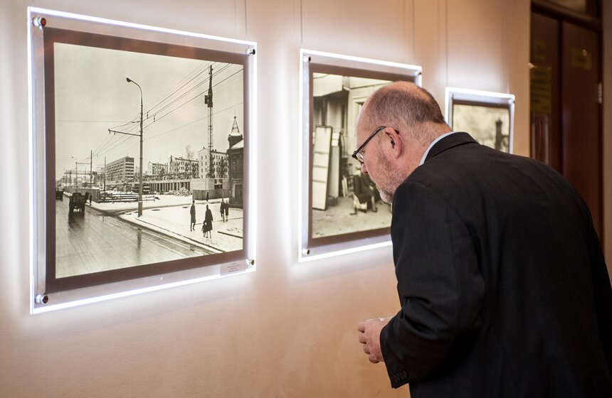 В столице открылась фотовыставка "Архитектура московских окраин" 15 фото