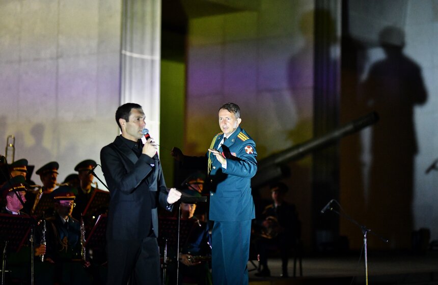 В Москве прошла акция "Свеча памяти" к 80-летию с начала ВОВ 3 фото