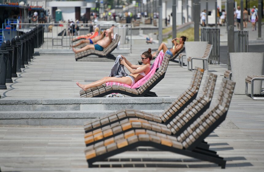 В Москве продолжается аномальная жара 28 фото