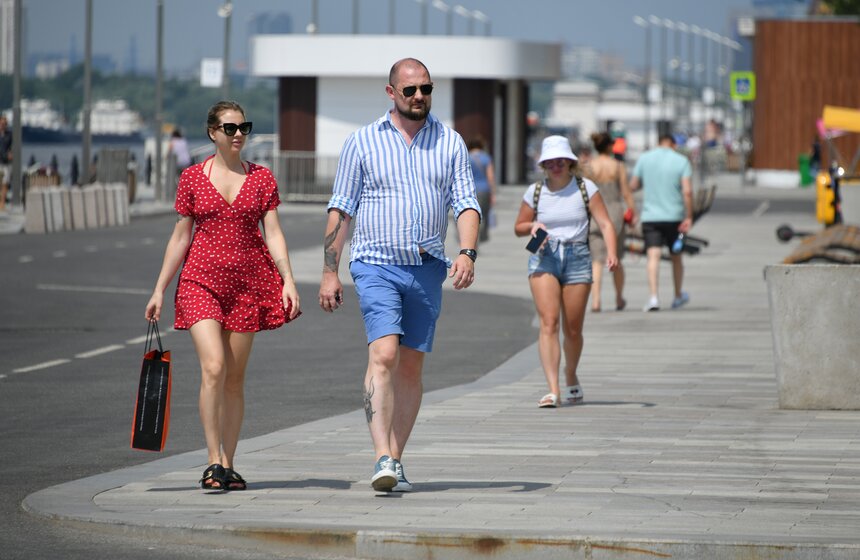 В Москве продолжается аномальная жара 16 фото