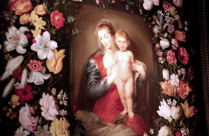 Международный салон изящных искусств проходит в Москве 23 фото