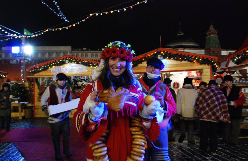 На Красной площади открылась Рождественская ярмарка 8 фото