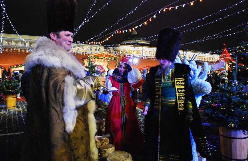 На Красной площади открылась Рождественская ярмарка 19 фото