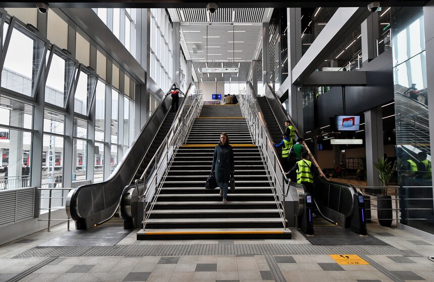 Вокзал для поездов дальнего следования открылся в Москве впервые за 100 лет 21 фото