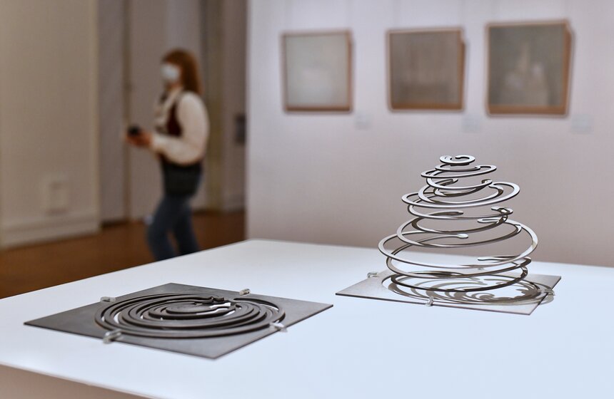 В Новой Третьяковке открылась выставка "Вячеслав Колейчук. Живая линия" 14 фото