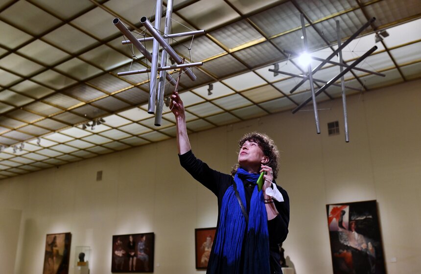 В Новой Третьяковке открылась выставка "Вячеслав Колейчук. Живая линия" 7 фото