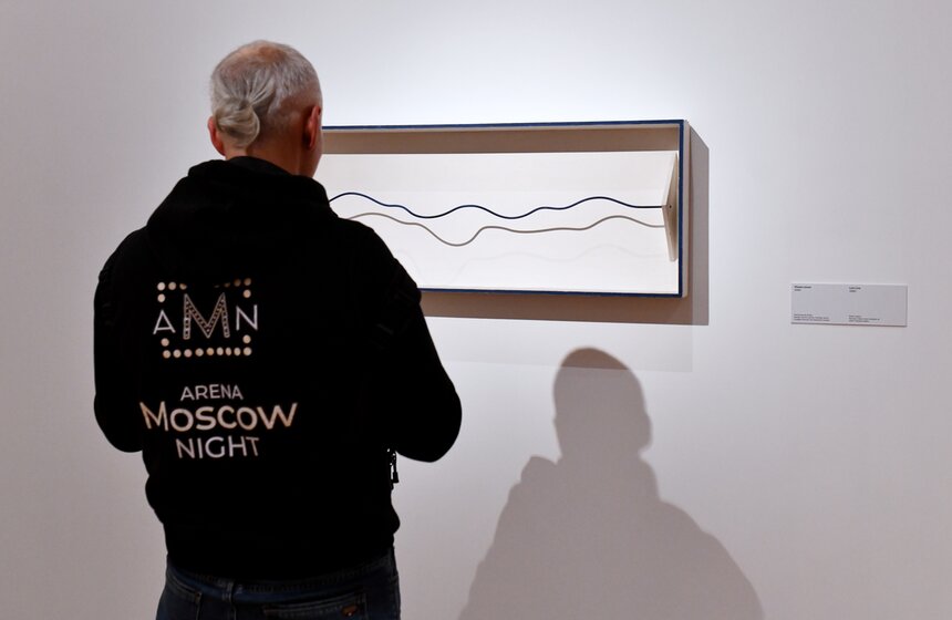 В Новой Третьяковке открылась выставка "Вячеслав Колейчук. Живая линия" 20 фото