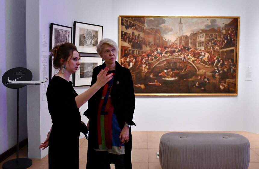 В Царицыне открылась выставка "Под маской Венеции" 6 фото