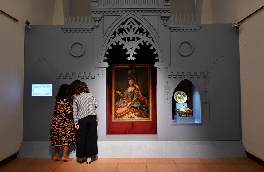 В Царицыне открылась выставка "Под маской Венеции" 20 фото