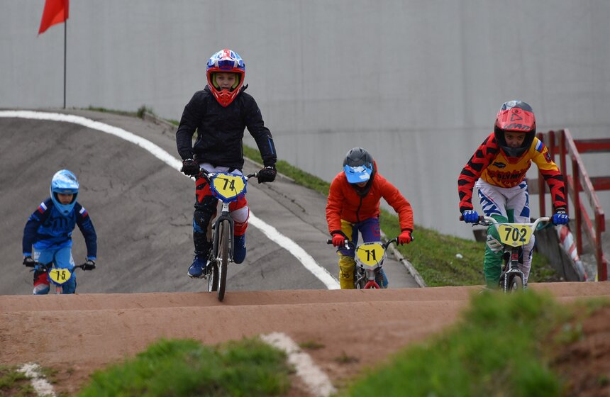 Открытие сезона по велосипедному спорту ВМХ прошло в Марьине 12 фото