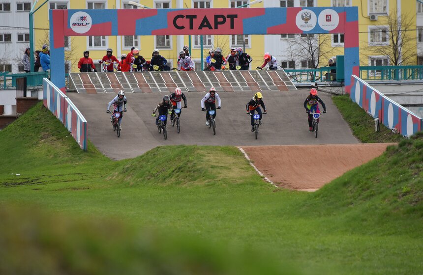 Открытие сезона по велосипедному спорту ВМХ прошло в Марьине 4 фото