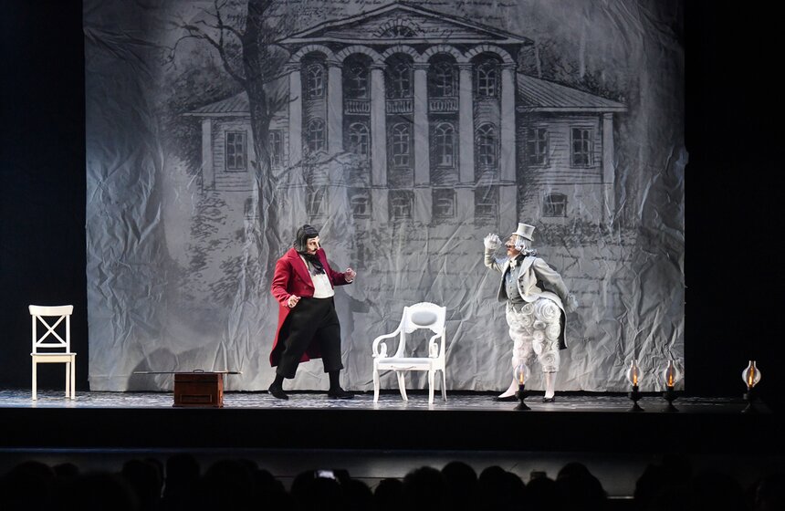 В Театре им. Вахтангова прошла премьера "Мертвых душ" 15 фото