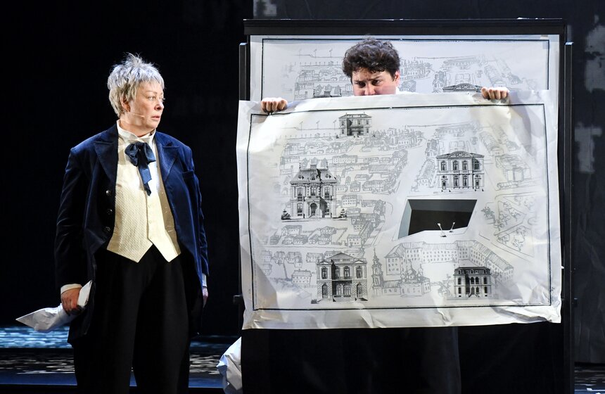 В Театре им. Вахтангова прошла премьера "Мертвых душ" 9 фото