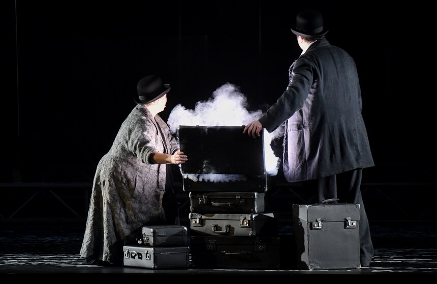 В Театре им. Вахтангова прошла премьера "Мертвых душ" 1 фото