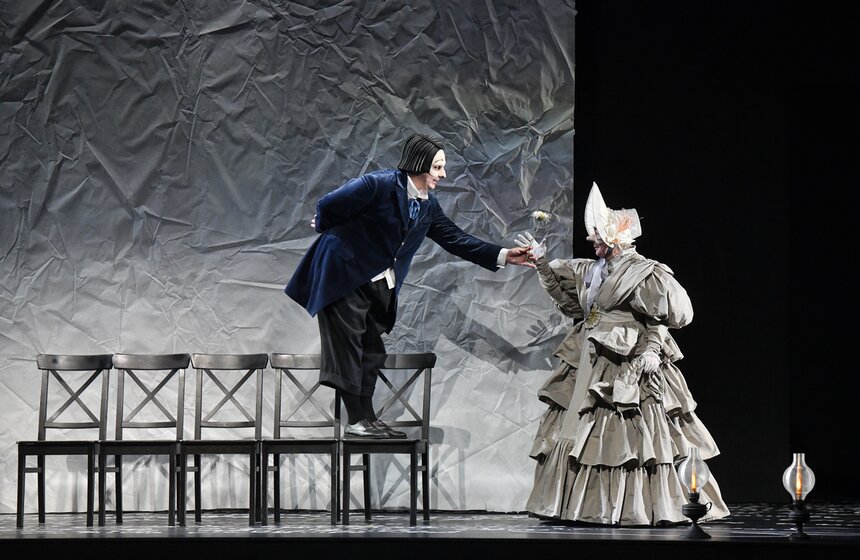 В Театре им. Вахтангова прошла премьера "Мертвых душ" 6 фото