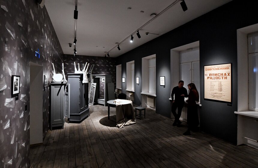 Выставка, посвященная 65-летию театра "Современник", открылась в ММОМА 16 фото