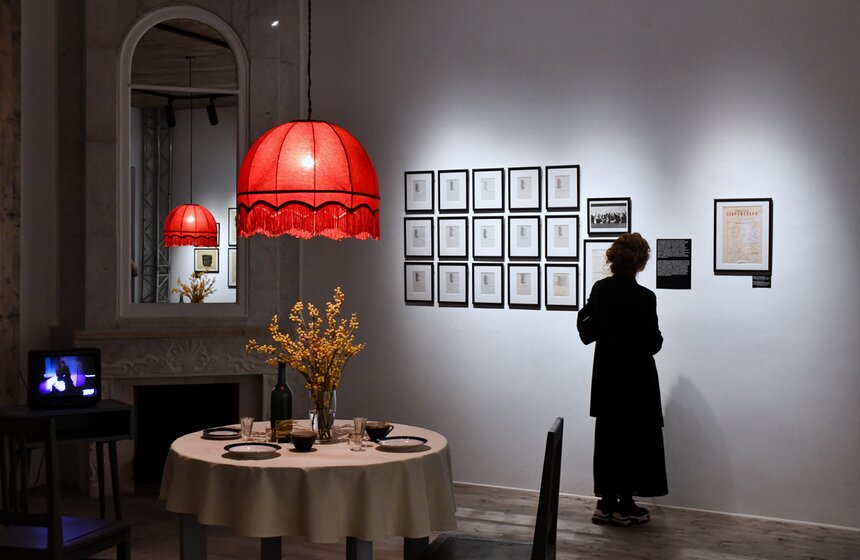 Выставка, посвященная 65-летию театра "Современник", открылась в ММОМА 12 фото