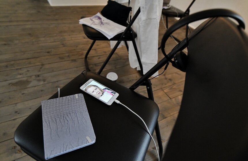 Выставка, посвященная 65-летию театра "Современник", открылась в ММОМА 21 фото