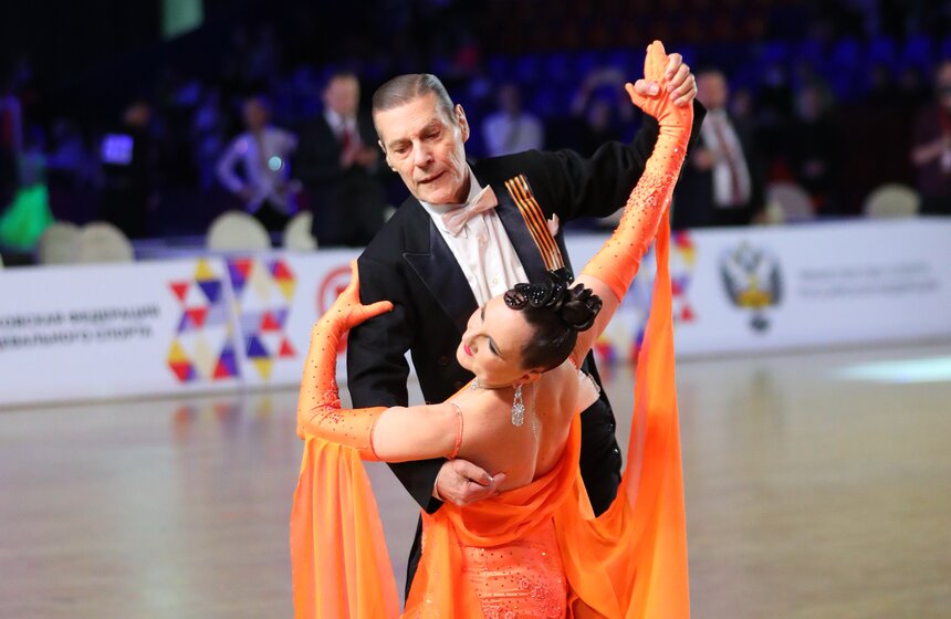 Крупнейший турнир по латиноамериканским и спортивно-бальным танцам определил победителей 12 фото