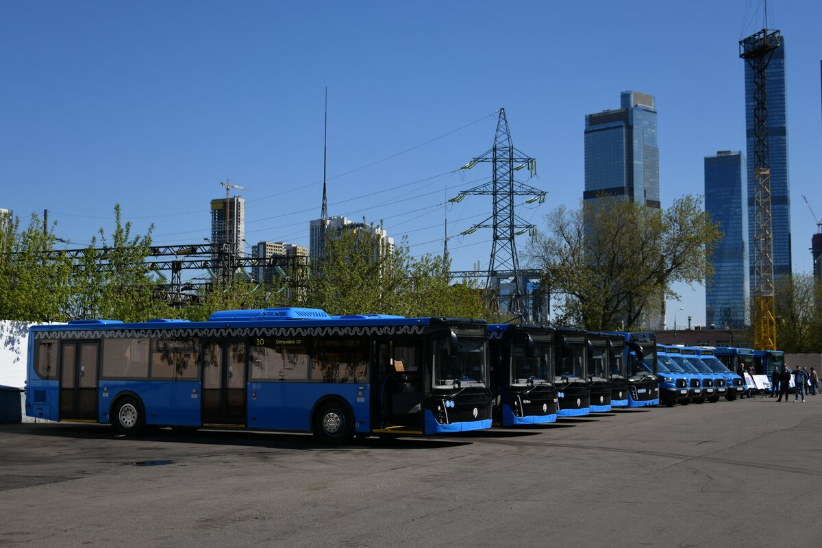 Новые автобусы в москве