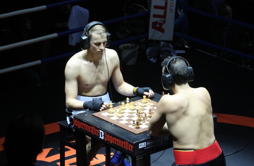 В КЗ "Известия Hall" прошел Чемпионат мира по шахбоксу 5 фото