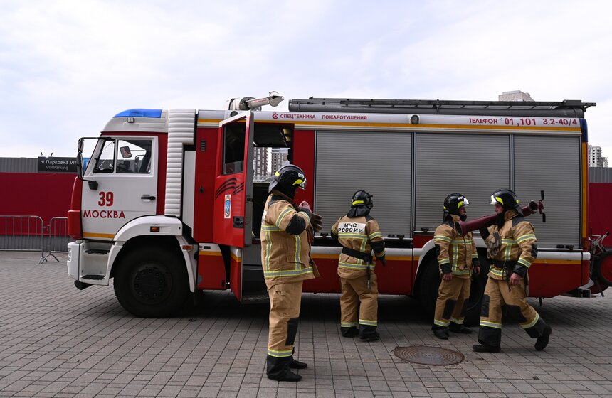 В Москве прошли демонстрационные учения МЧС России 25 фото
