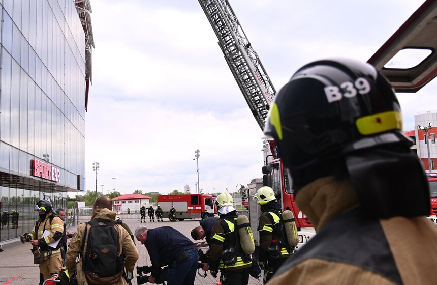 В Москве прошли демонстрационные учения МЧС России 13 фото