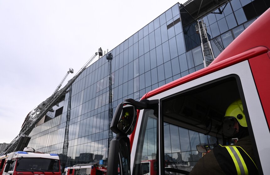 В Москве прошли демонстрационные учения МЧС России 14 фото