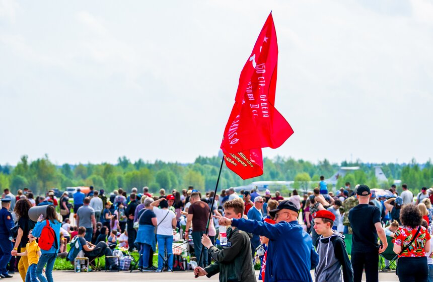 "Русские витязи" и "Стрижи" отпраздновали юбилей 31 фото