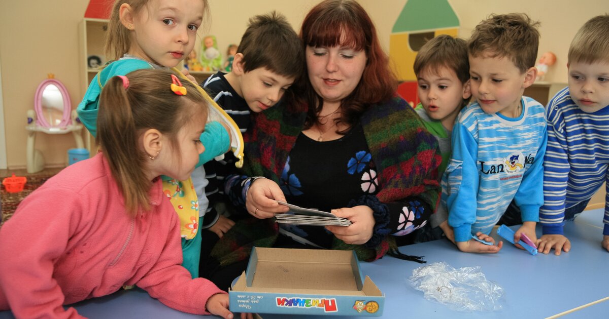 Вакансии в москве воспитатель детского сада государственного. Требуется младший воспитатель. Вакансии в москве воспитатель детского сада государственного. Картинки для документов в детском саду. Вакансии в москве воспитатель детского сада государственного.