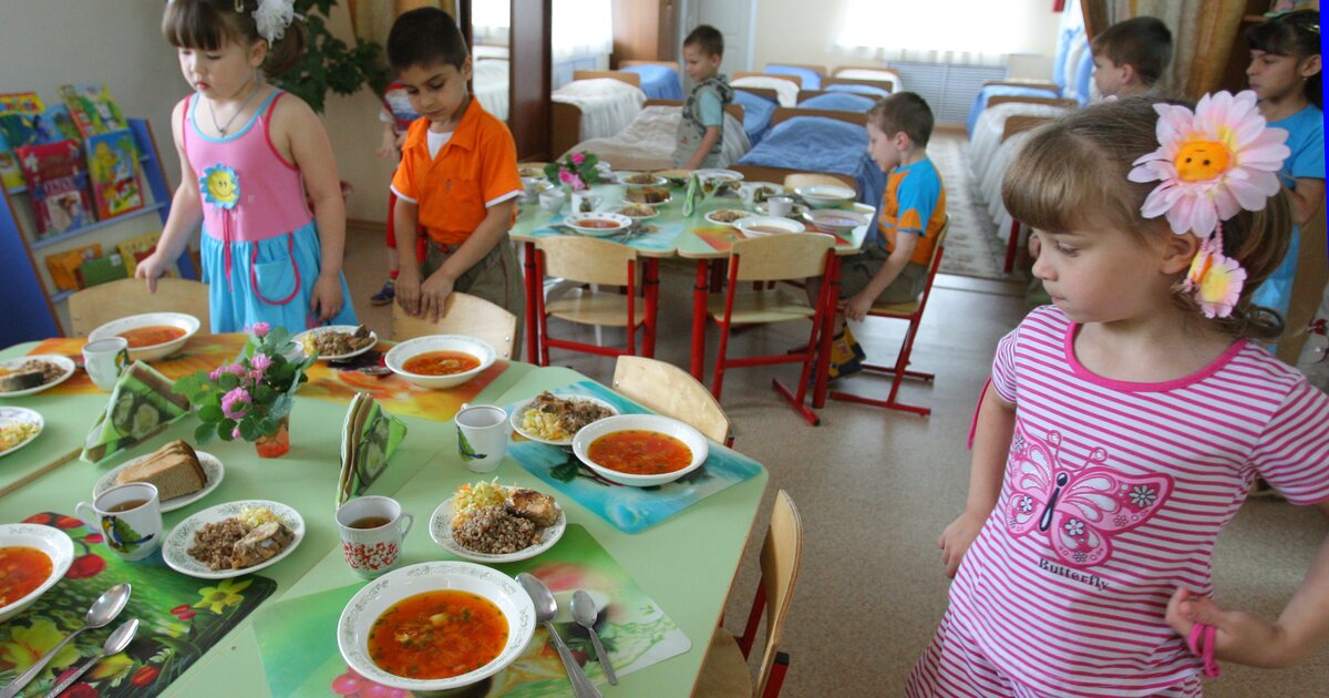 Как контролируют нормы питания в детских садах – Москва 24, 01.03.2016