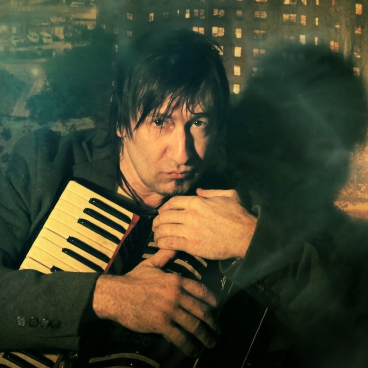 "rolso" && ( исполнитель | группа | музыка | music | band | artist ) && (фото | photo). Cloud исполнитель. Слушать песню висим. Вис музыкант. Мзавреди певец слушать.