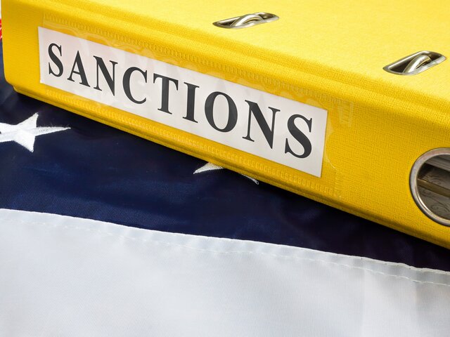 Минфин США ввел санкции против трех граждан и двух компаний Ирана